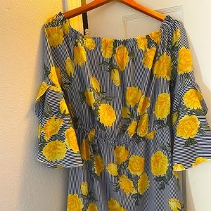 XL Floral Off the shoulders dress